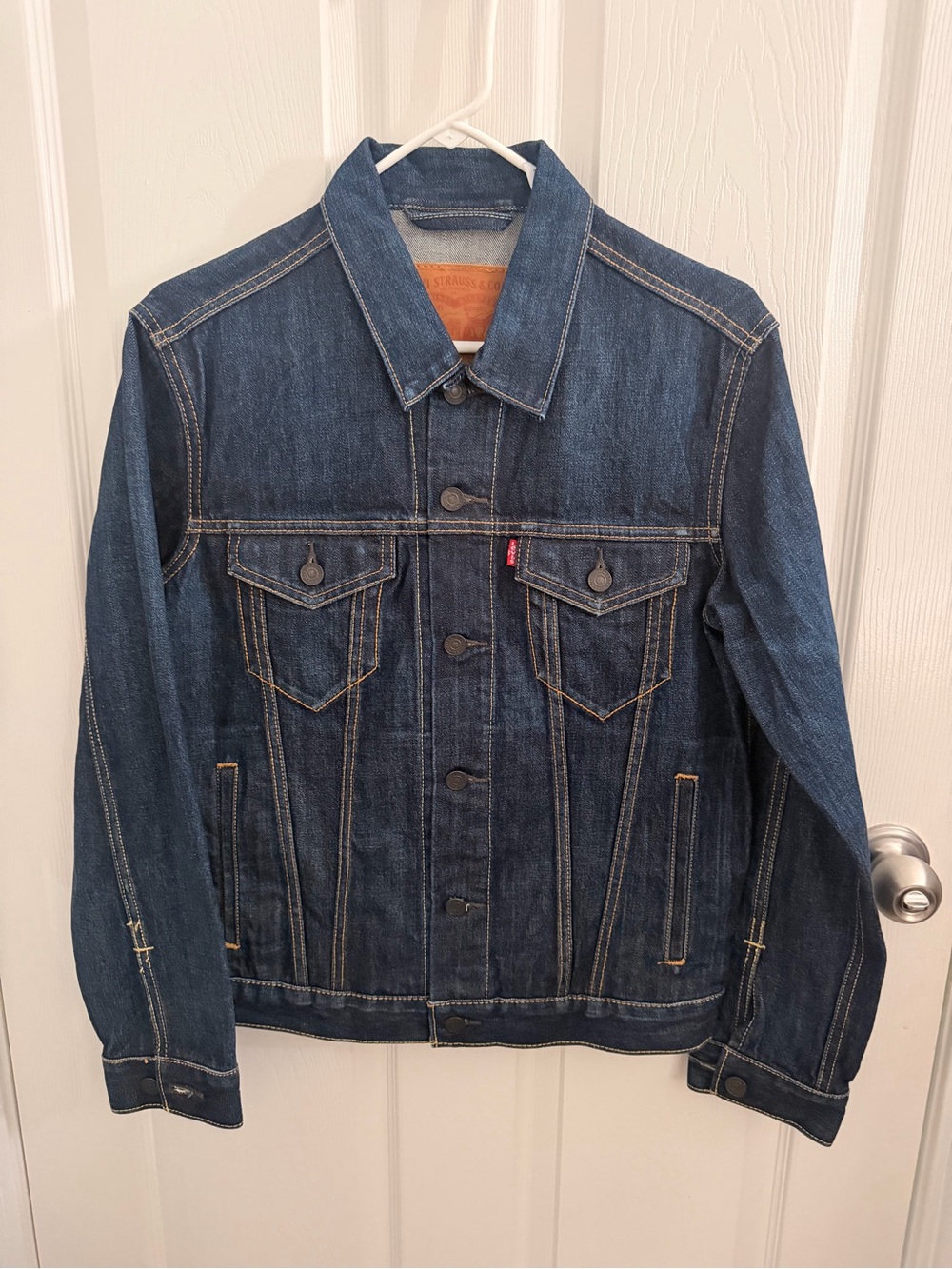 Levi's Blue Denim Trucker Jacket with Contrast Stitching